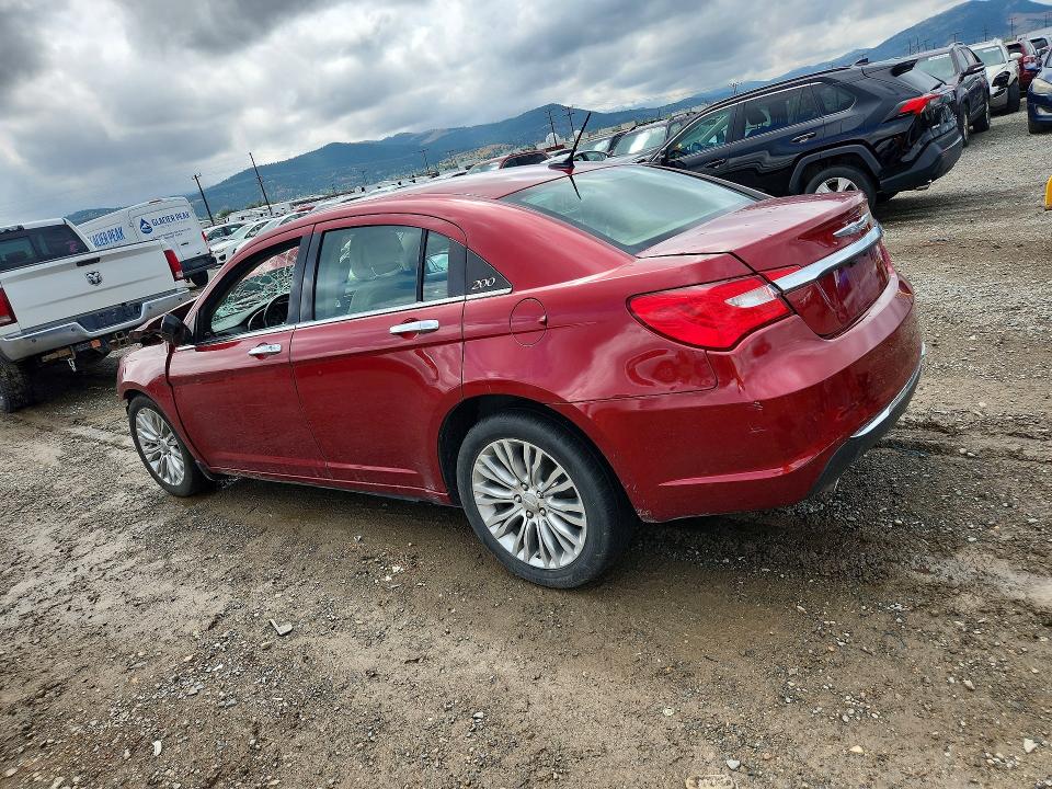 2013 Chrysler 200 მანქანა იყიდება აუქციონზე, vin: 1C3CCBCG2DN597884, აუქციონის ნომერი: 64919526