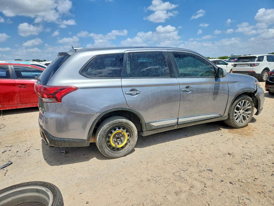 Продажа на аукционе авто 2018 Mitsubishi Outlander, vin: JA4AD2A3XJZ053163, номер лота: 67103866