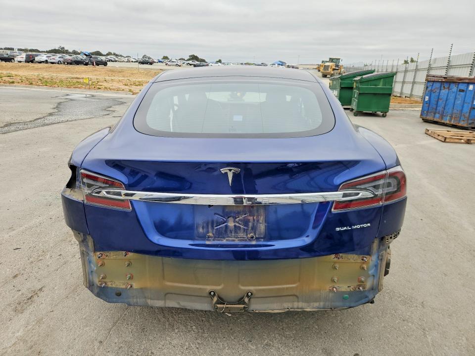 64591166 :رقم المزاد ، 5YJSA1E24MF427288 vin ، 2021 Tesla Model S مزاد بيع