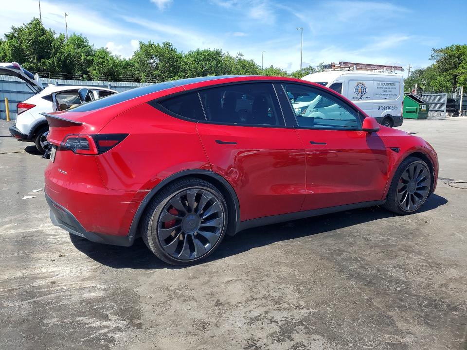 Продаж на аукціоні авто 2023 Tesla Model Y, vin: 7SAYGDEF3PF582905, номер лоту: 64483416
