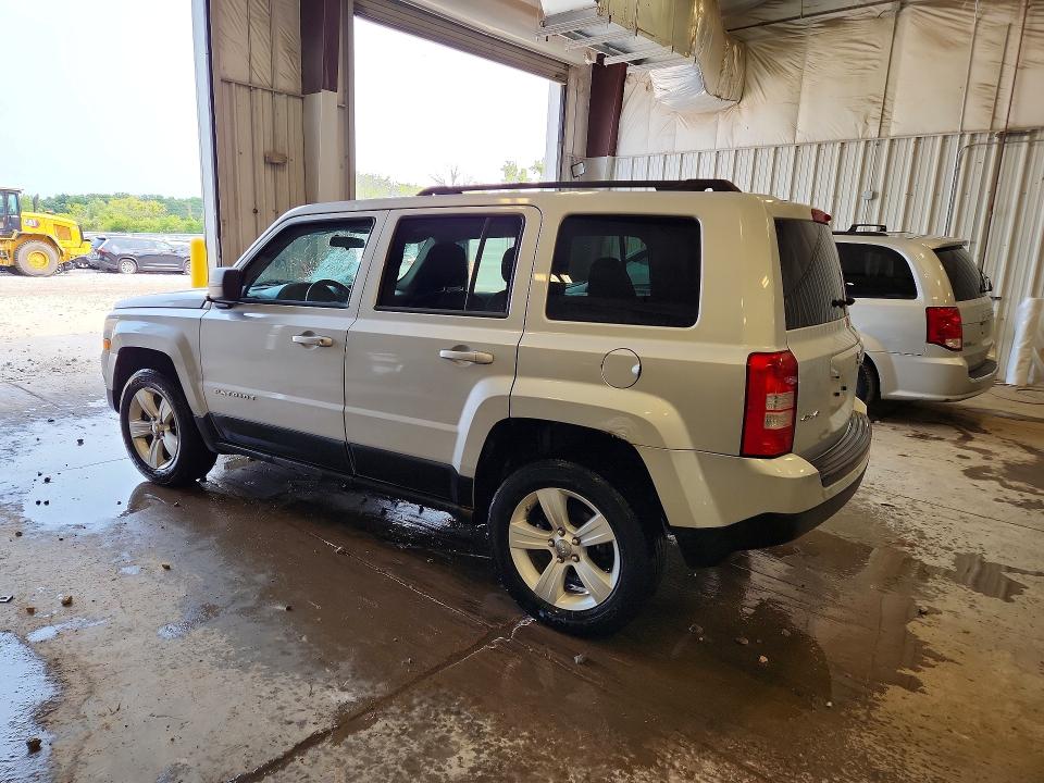 2011 Jeep Patriot მანქანა იყიდება აუქციონზე, vin: 1J4NF1GB4BD274308, აუქციონის ნომერი: 64115686
