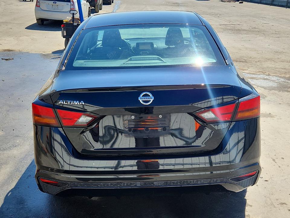 Продаж на аукціоні авто 2021 Nissan Altima, vin: 1N4BL4BV2MN416629, номер лоту: 66635666