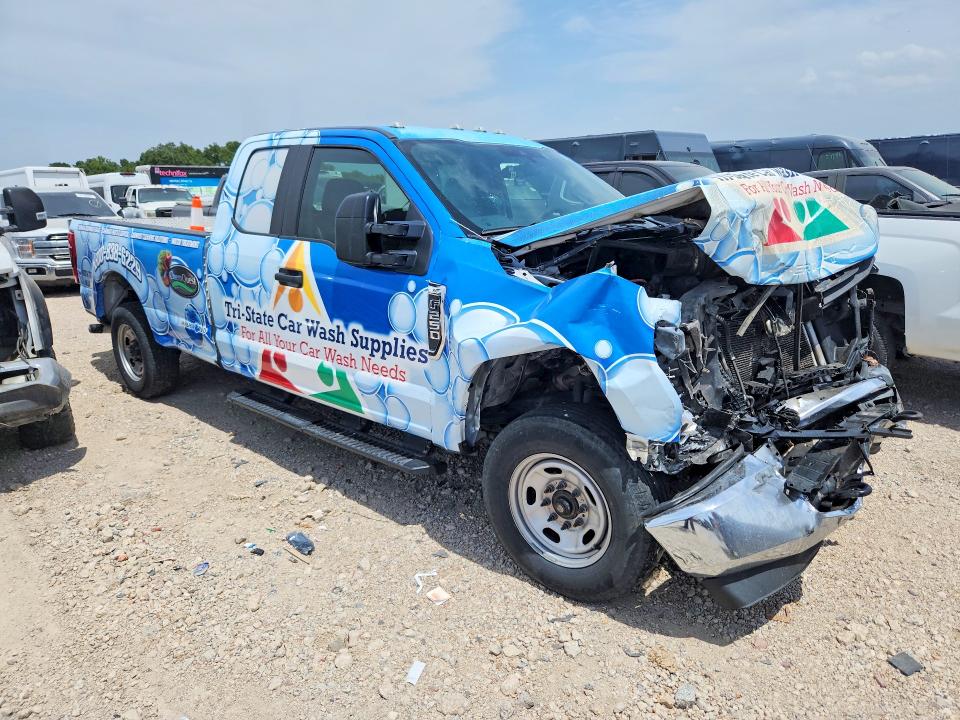 65914386 :رقم المزاد ، 1FT7X2A68MEC11772 vin ، 2021 Ford F250 مزاد بيع