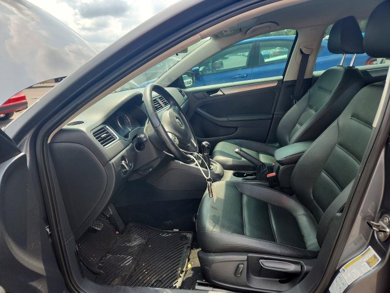 2013 Volkswagen Jetta მანქანა იყიდება აუქციონზე, vin: 3VW3L7AJ4DM444633, აუქციონის ნომერი: 64776446