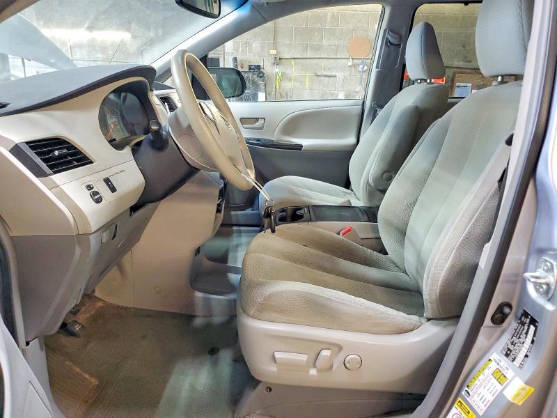 2014 Toyota Sienna მანქანა იყიდება აუქციონზე, vin: 5TDJK3DC1ES090560, აუქციონის ნომერი: 64929656
