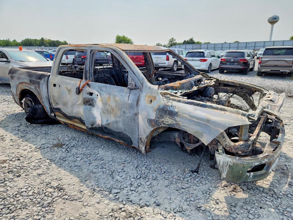64008956 :رقم المزاد ، 1D7RV1CT4AS105740 vin ، 2010 Dodge Ram 1500 مزاد بيع