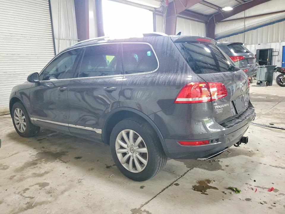 64065226 :رقم المزاد ، WVGFF9BP6CD000651 vin ، 2012 Volkswagen Touareg مزاد بيع