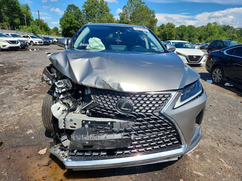 62995496 :رقم المزاد ، 2T2HZMDA9MC267423 vin ، 2021 Lexus Rx مزاد بيع