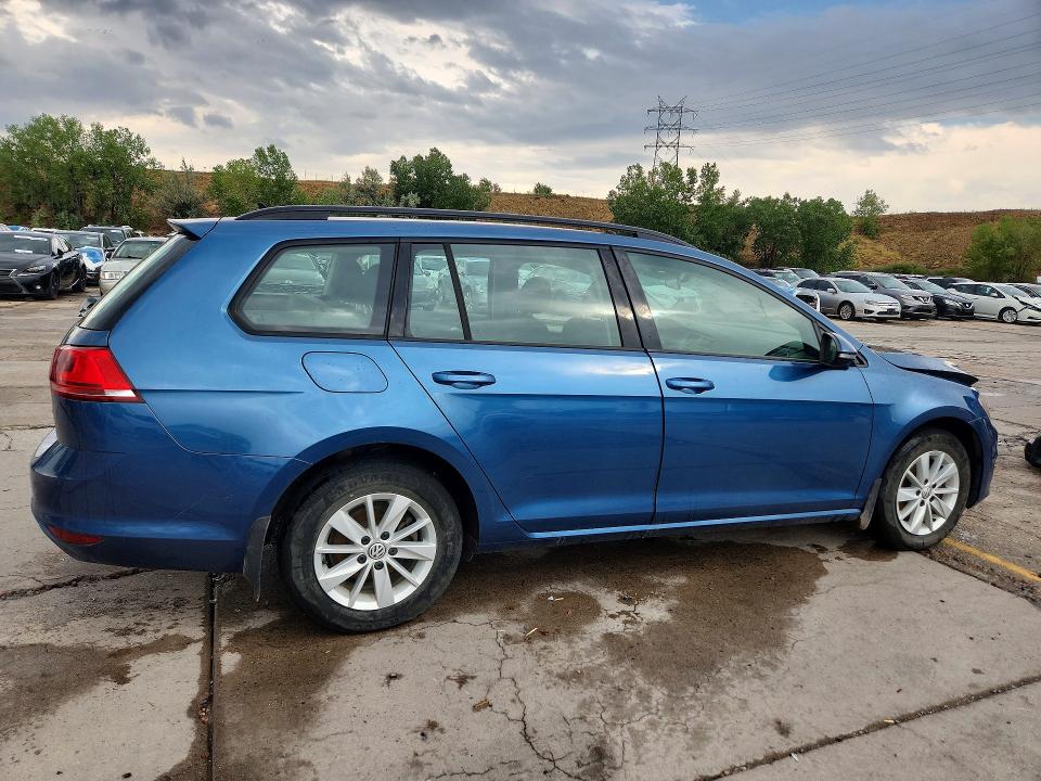 Продажа на аукционе авто 2017 Volkswagen Golf Sportwagen, vin: 3VWC17AU0HM501464, номер лота: 64932666
