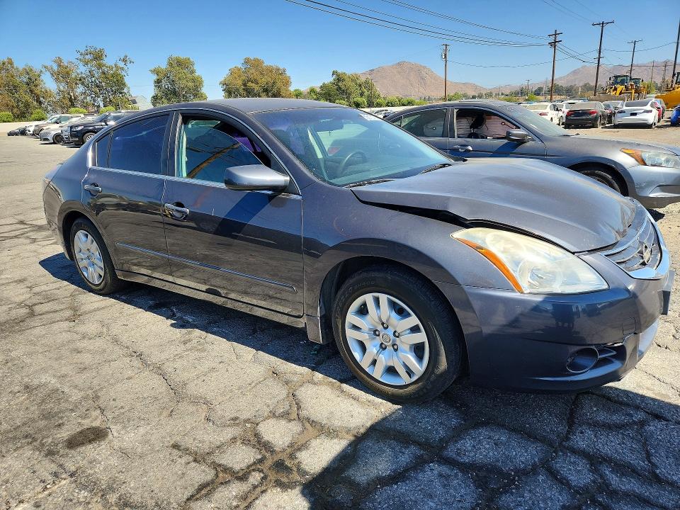 63613136 :رقم المزاد ، 1N4AL2AP8CN496553 vin ، 2012 Nissan Altima مزاد بيع