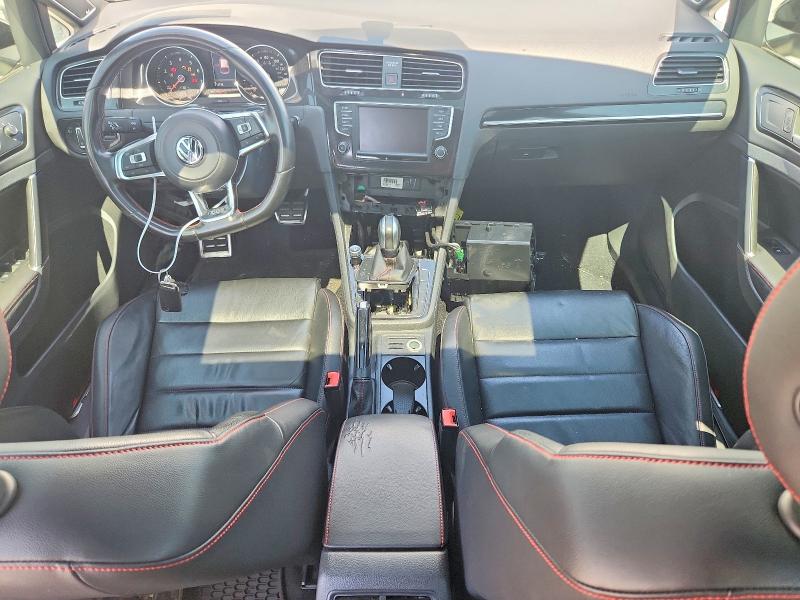 64065106 :رقم المزاد ، 3VW447AU8GM030786 vin ، 2016 Volkswagen Gti مزاد بيع