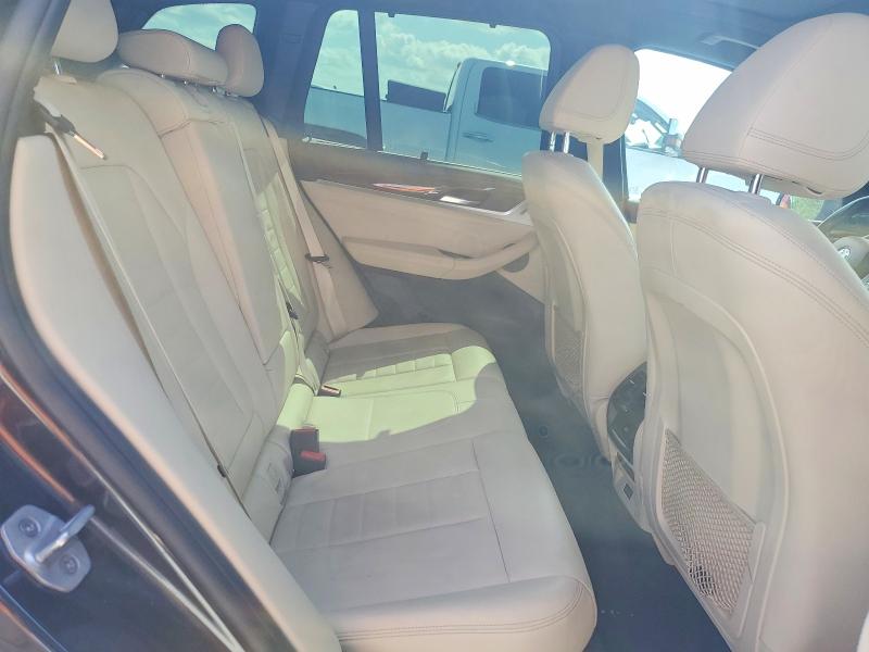 64548736 :رقم المزاد ، 5UXTY3C0XM9E72714 vin ، 2021 Bmw X3 مزاد بيع