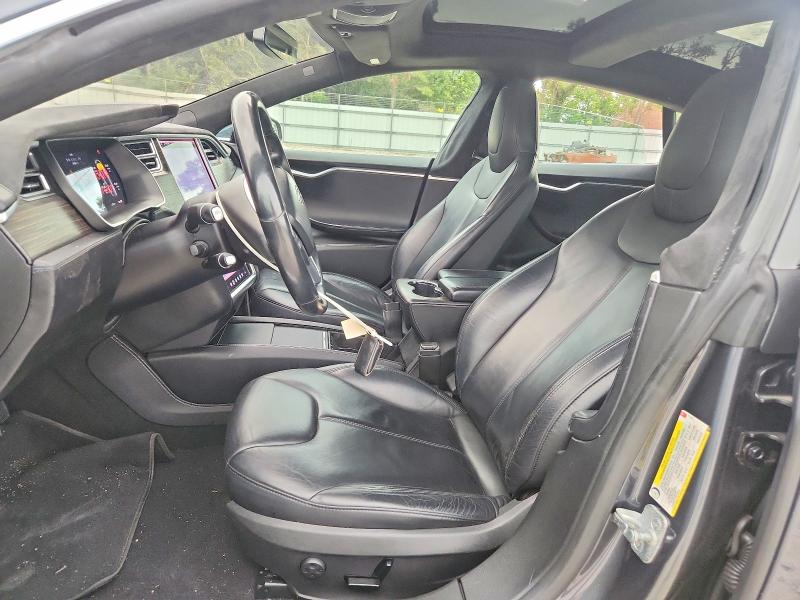65859446 :رقم المزاد ، 5YJSA1H29FFP74601 vin ، 2015 Tesla Model S مزاد بيع