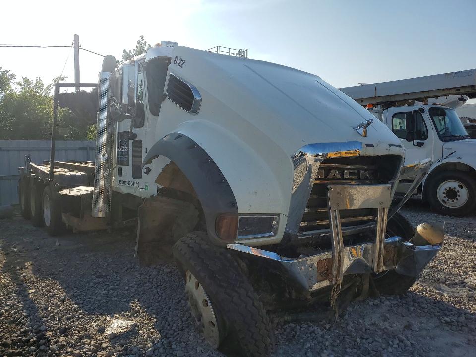 65283036 :رقم المزاد ، 1M2GR4NC6RM004974 vin ، 2024 Mack Granite مزاد بيع