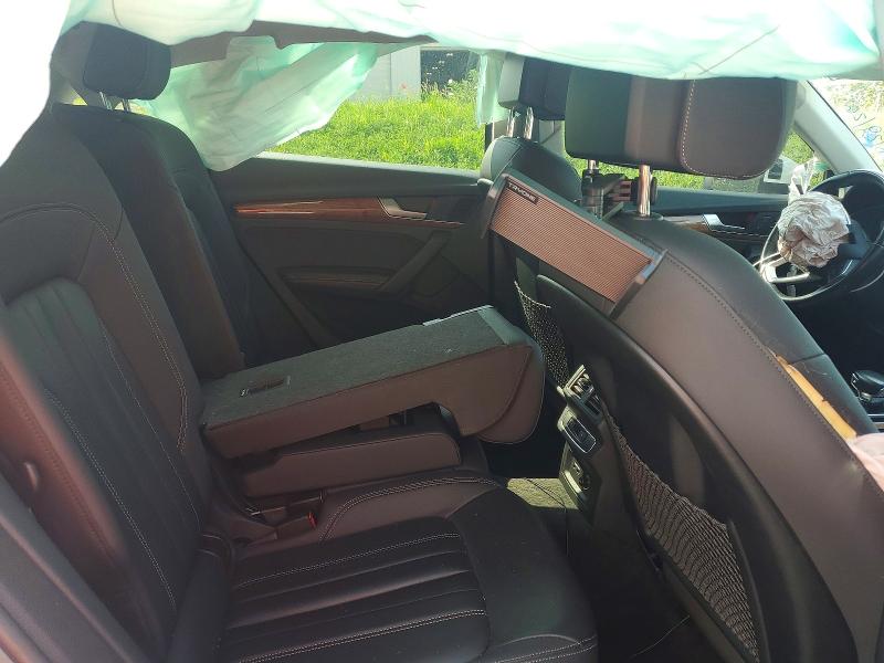64001946 :رقم المزاد ، WA1BAAFY8M2105785 vin ، 2021 Audi Q5 مزاد بيع