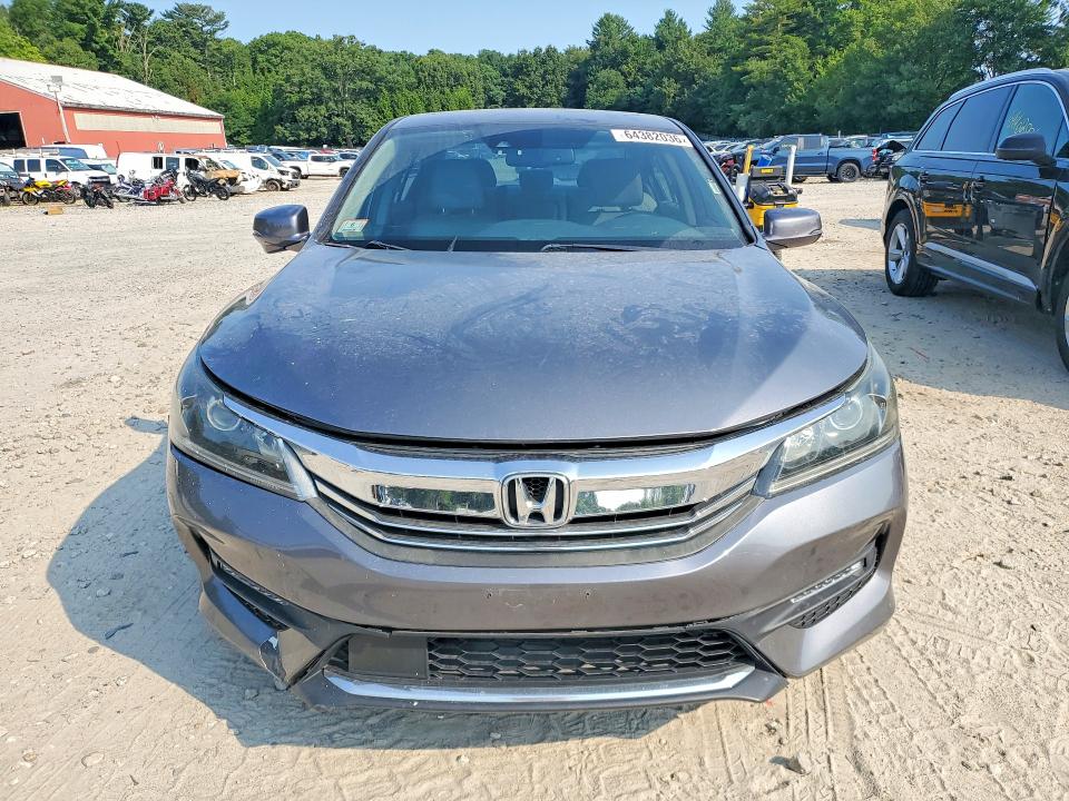 Продажа на аукционе авто 2017 Honda Accord, vin: 1HGCR2F94HA040173, номер лота: 64382036