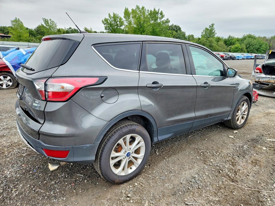 Aukcja sprzedaży 2017 Ford Escape, vin: 1FMCU9GD2HUD01609, numer aukcji: 64986396