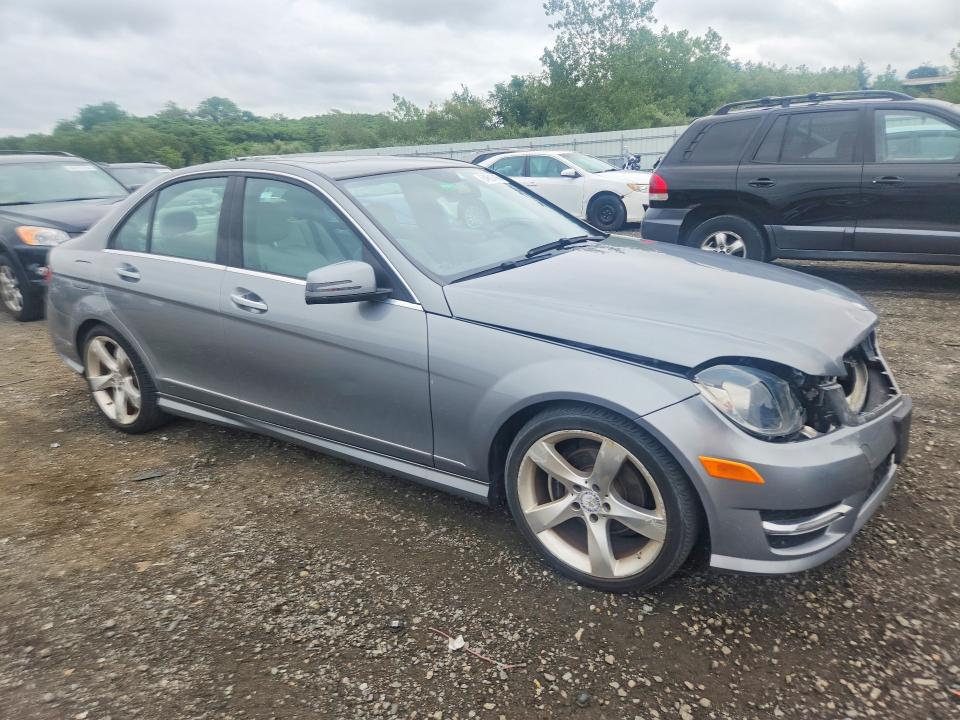 Продажа на аукционе авто 2014 Mercedes-benz C, vin: WDDGF4HB9EA967773, номер лота: 64891416