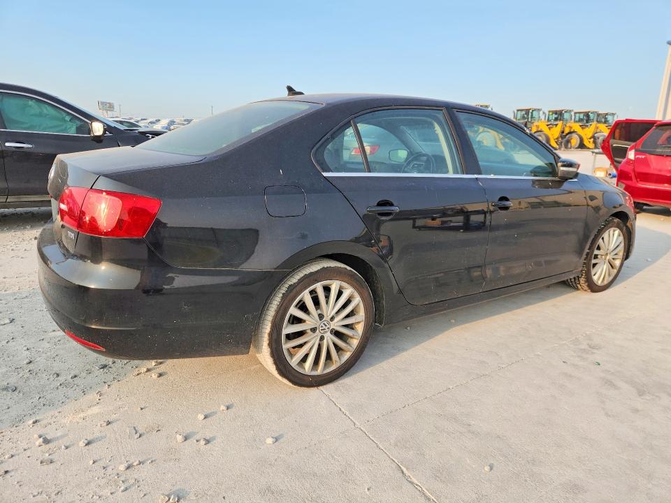 2014 Volkswagen Jetta მანქანა იყიდება აუქციონზე, vin: 3VWLL7AJ4EM273996, აუქციონის ნომერი: 63527026