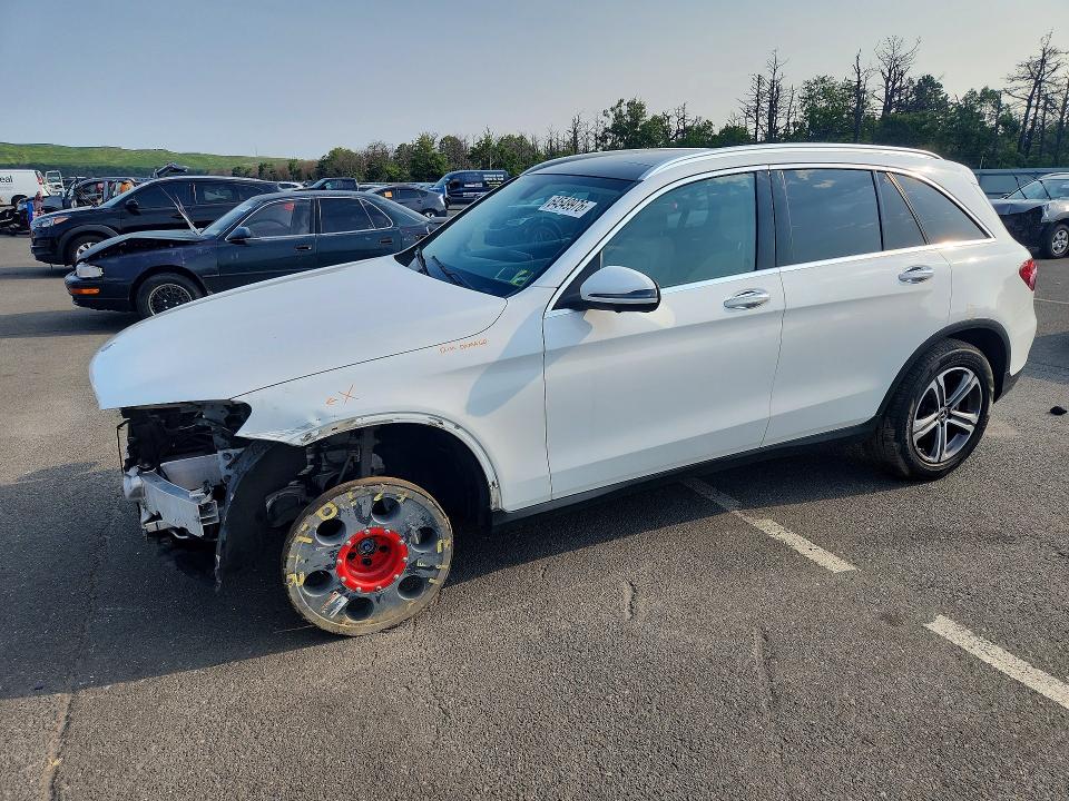 2017 Mercedes-benz Glc მანქანა იყიდება აუქციონზე, vin: WDC0G4KB9HV007586, აუქციონის ნომერი: 64549976