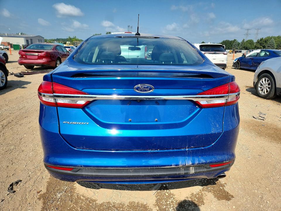 2017 Ford Fusion მანქანა იყიდება აუქციონზე, vin: 3FA6P0G76HR403510, აუქციონის ნომერი: 66400026