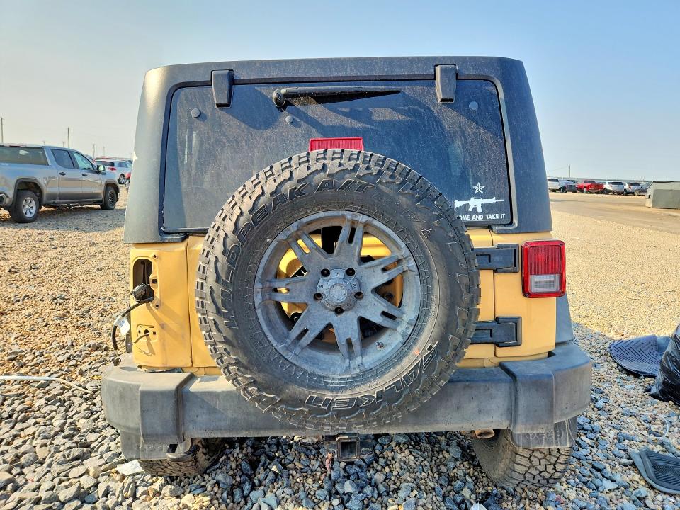 2014 Jeep Wrangler Unlimited მანქანა იყიდება აუქციონზე, vin: 1C4HJWFG9EL180253, აუქციონის ნომერი: 64569696