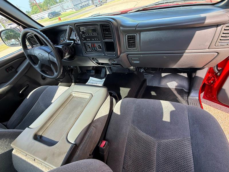 2005 Chevrolet Silverado მანქანა იყიდება აუქციონზე, vin: 1GCEC14X55Z336465, აუქციონის ნომერი: 64492336