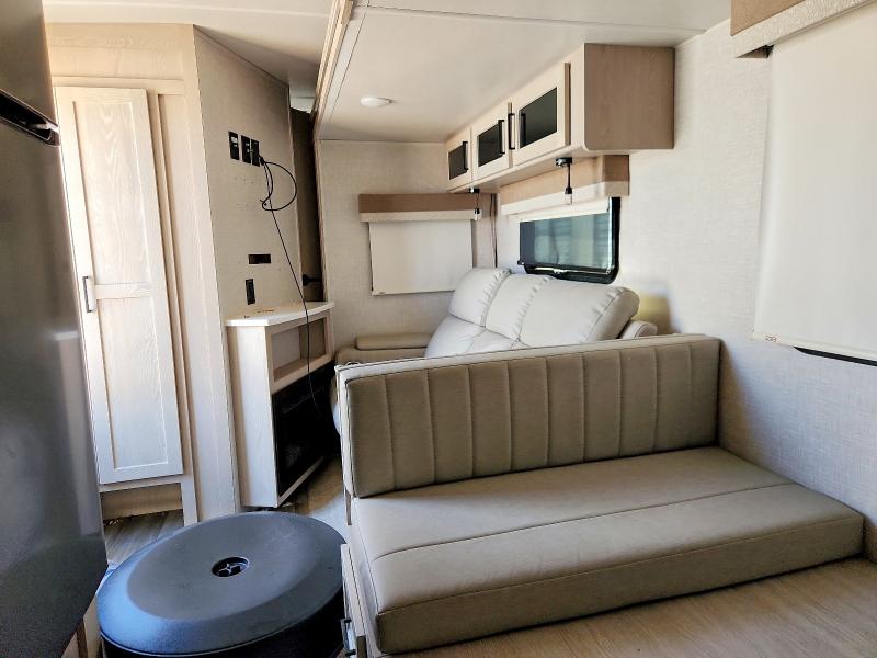 Продаж на аукціоні авто 2023 Foresriver Flagstaff, vin: 4X4TFLB22PZ184904, номер лоту: 63774496