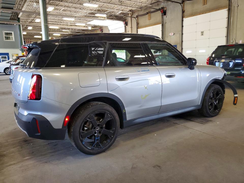 Продаж на аукціоні авто 2025 Mini Countryman, vin: WMZ23GA09S7T53290, номер лоту: 62249156
