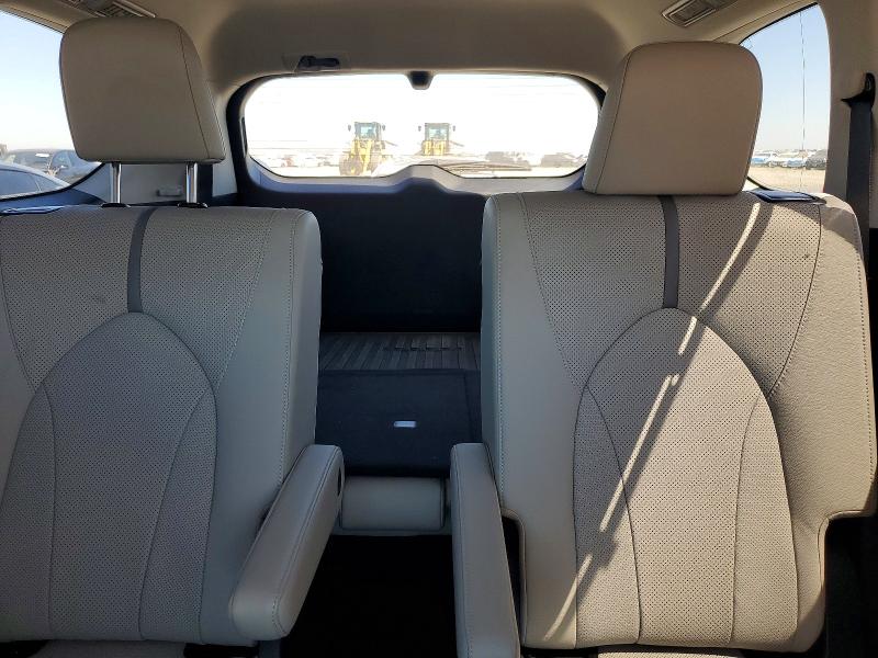 2024 Toyota Grand Highlander მანქანა იყიდება აუქციონზე, vin: 5TDAAAB5XRS049524, აუქციონის ნომერი: 64107386