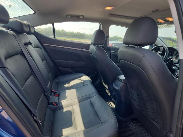 64777026 :رقم المزاد ، 5NPD84LF4HH024561 vin ، 2017 Hyundai Elantra مزاد بيع