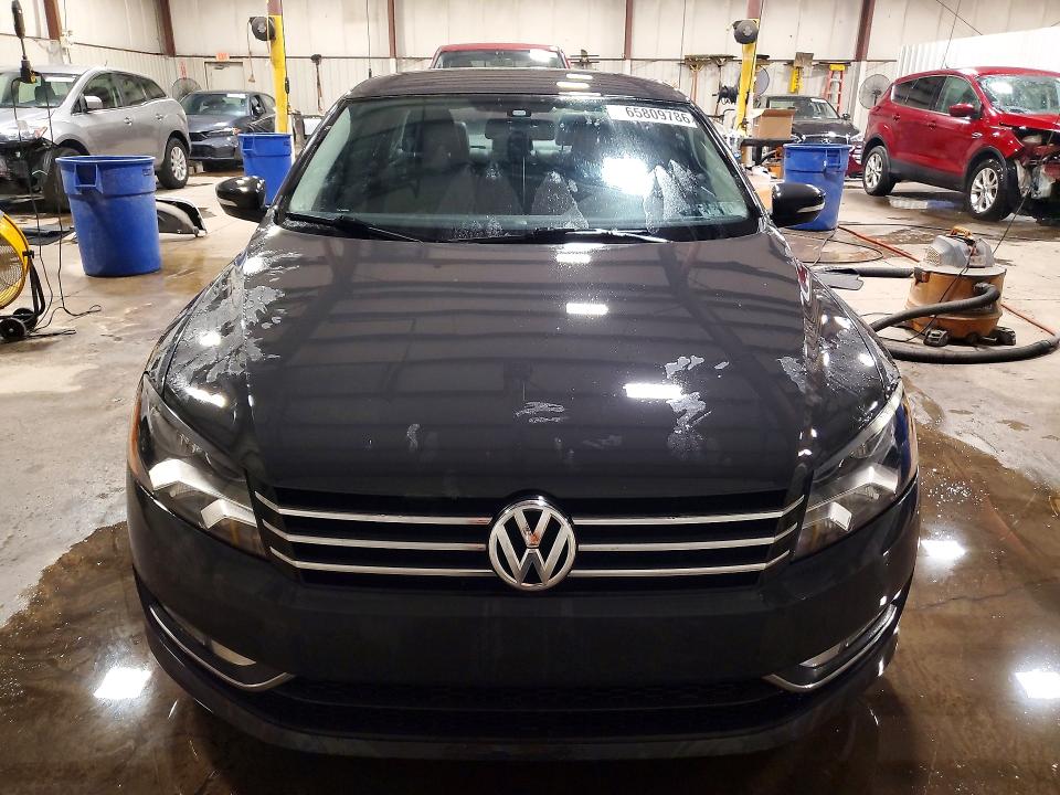 Продажа на аукционе авто 2015 Volkswagen Passat, vin: 1VWBT7A35FC014997, номер лота: 65809786