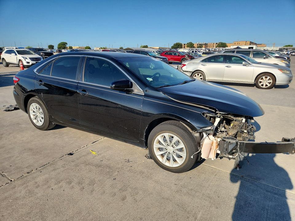 2016 Toyota Camry მანქანა იყიდება აუქციონზე, vin: 4T4BF1FK7GR517497, აუქციონის ნომერი: 64451526
