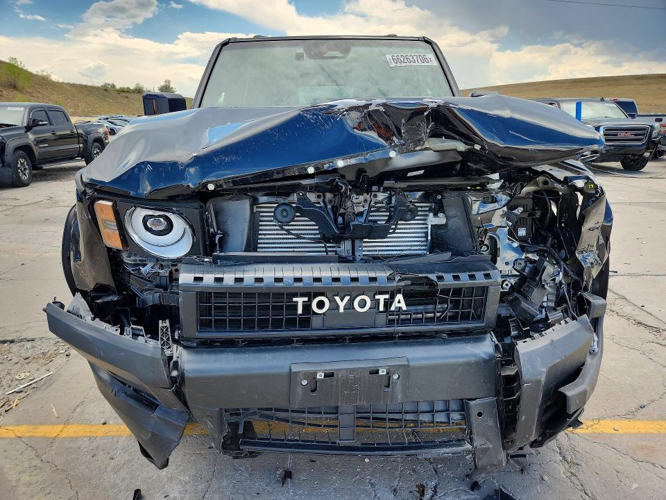 2025 Toyota Land Cruiser მანქანა იყიდება აუქციონზე, vin: JTEABFAJ3SK021260, აუქციონის ნომერი: 66263706