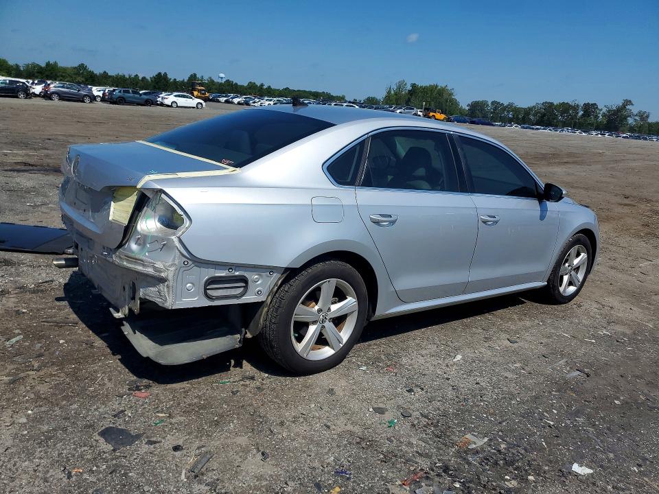Продажа на аукционе авто 2012 Volkswagen Passat, vin: 1VWBP7A30CC073102, номер лота: 63345046