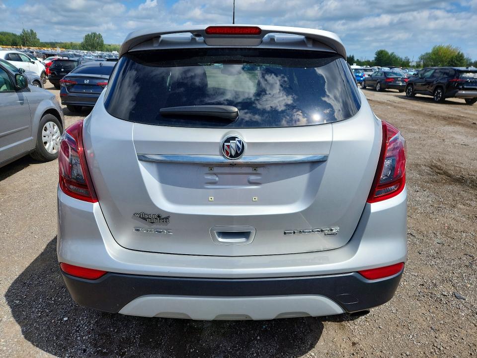 64686346 :رقم المزاد ، KL4CJ2SB5JB648406 vin ، 2018 Buick Encore مزاد بيع