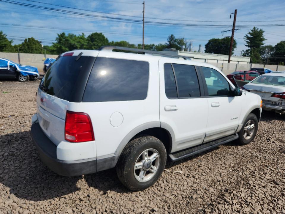 Auction sale of the 2002 Ford Explorer, vin: 1FMDU73E02UC27184, lot number: 62198026