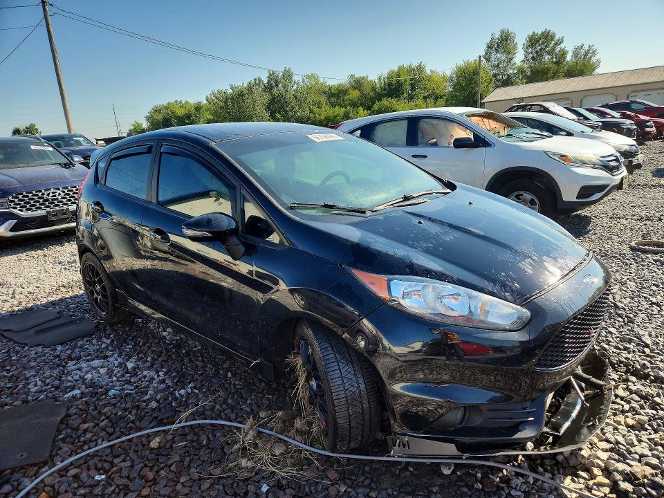 66708096 :رقم المزاد ، 3FADP4GX9HM144202 vin ، 2017 Ford Fiesta مزاد بيع