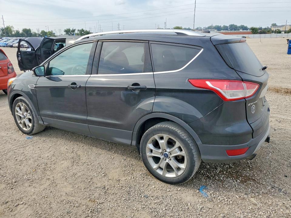 2014 Ford Escape მანქანა იყიდება აუქციონზე, vin: 1FMCU9J91EUA05352, აუქციონის ნომერი: 67175976