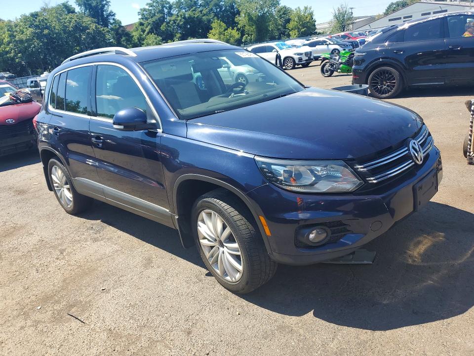2016 Volkswagen Tiguan მანქანა იყიდება აუქციონზე, vin: WVGBV7AX5GW602460, აუქციონის ნომერი: 65198486