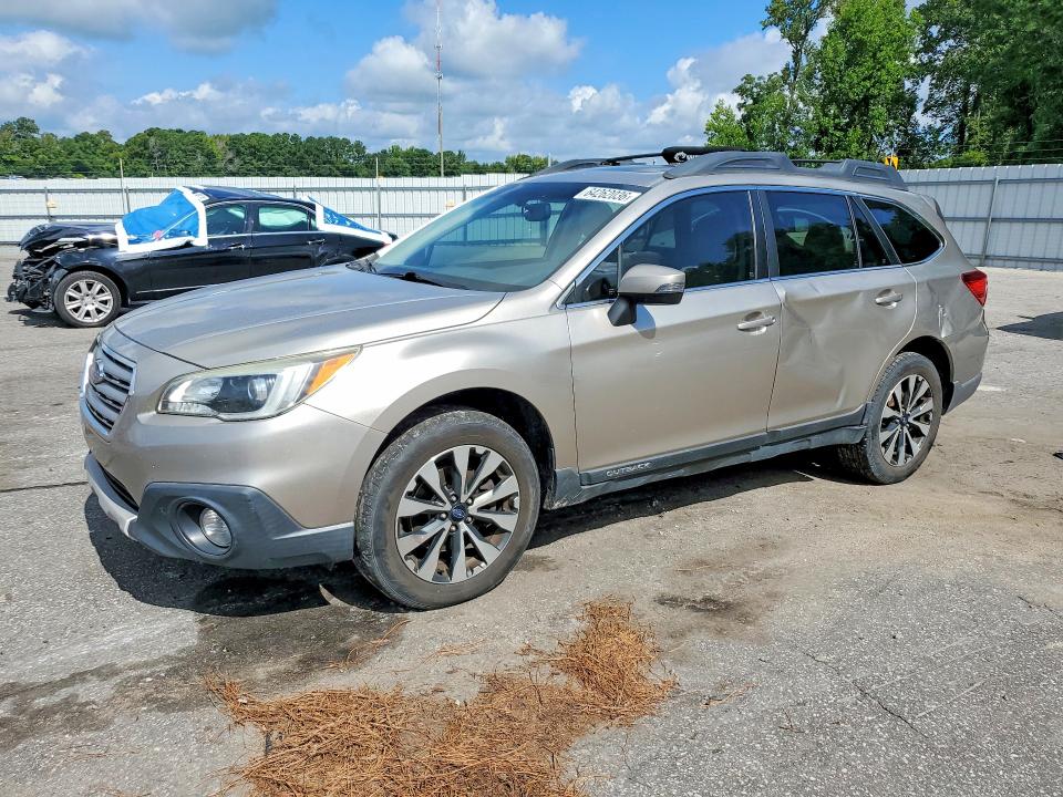 64262036 :رقم المزاد ، 4S4BSBLC2F3218433 vin ، 2015 Subaru Outback مزاد بيع