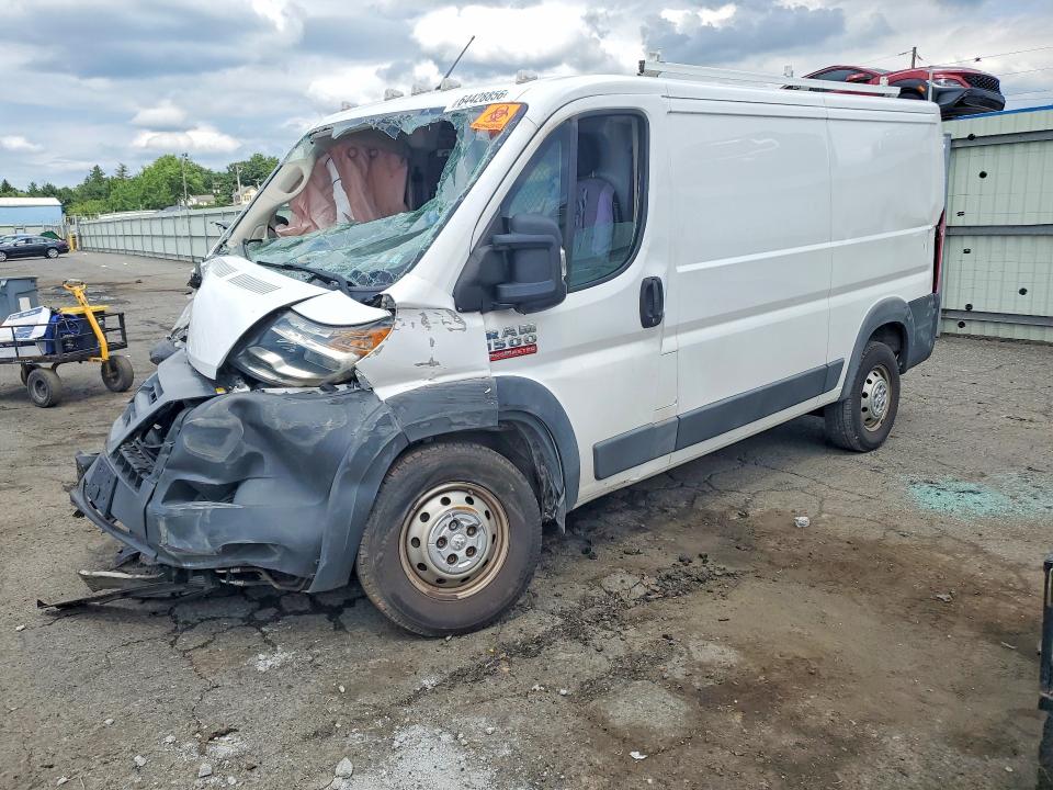 64428856 :رقم المزاد ، 3C6TRVAG8JE155987 vin ، 2018 Ram Promaster 1500 مزاد بيع