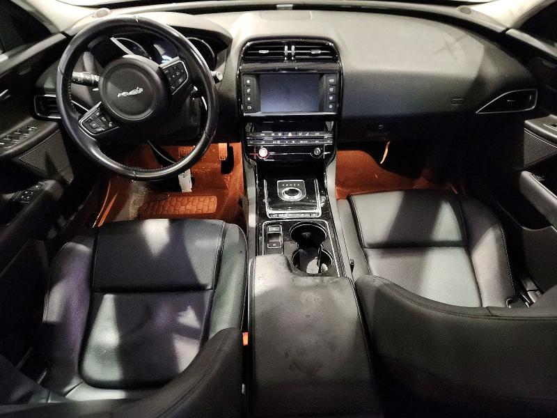 2017 Jaguar Xe მანქანა იყიდება აუქციონზე, vin: SAJAJ4BV4HCP10659, აუქციონის ნომერი: 64396356