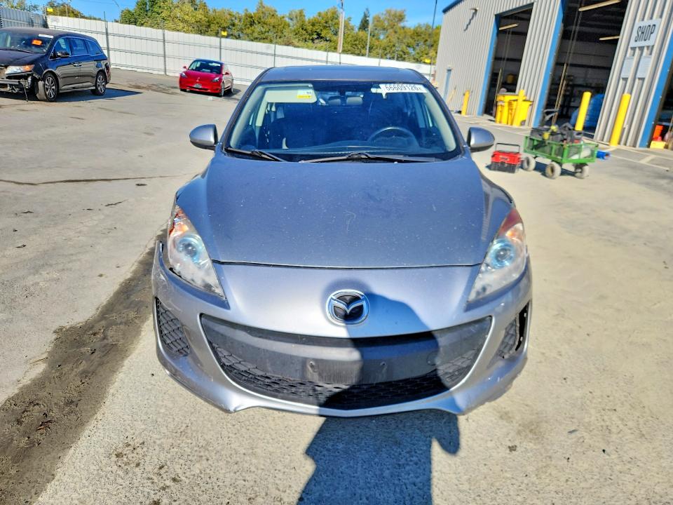 66609126 :رقم المزاد ، JM1BL1MP8D1831999 vin ، 2013 Mazda 3 مزاد بيع