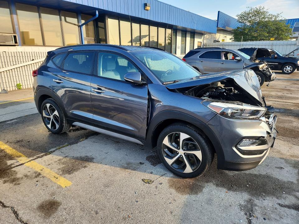 Продажа на аукционе авто 2017 Hyundai Tucson, vin: KM8J3CA24HU431745, номер лота: 63768276