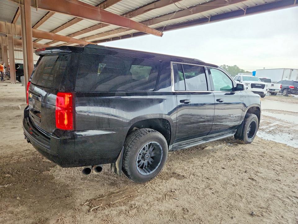 2016 Chevrolet Suburban მანქანა იყიდება აუქციონზე, vin: 1GNSKHKC5GR365277, აუქციონის ნომერი: 63471796