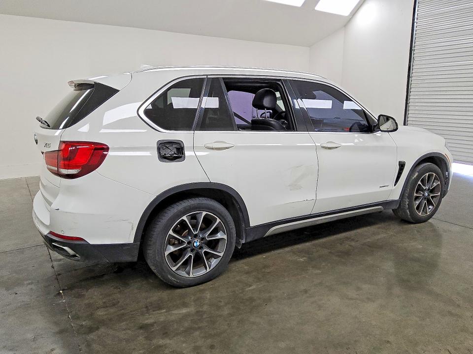 Продаж на аукціоні авто 2018 Bmw X5, vin: 5UXKR0C56J0X90703, номер лоту: 63235656