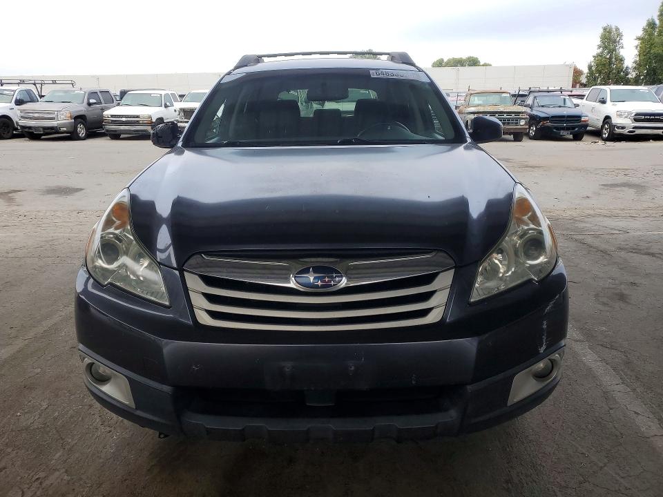 2010 Subaru Outback მანქანა იყიდება აუქციონზე, vin: 4S4BRBCC1A3322240, აუქციონის ნომერი: 64833386