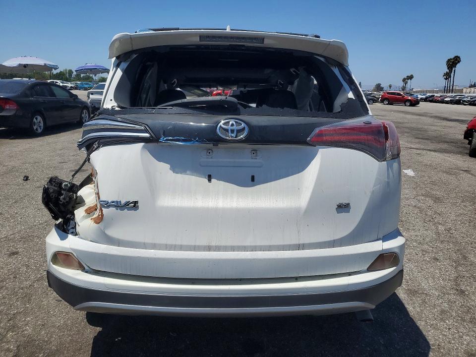 2018 Toyota Rav4 მანქანა იყიდება აუქციონზე, vin: JTMNFREV7JJ725510, აუქციონის ნომერი: 60468906