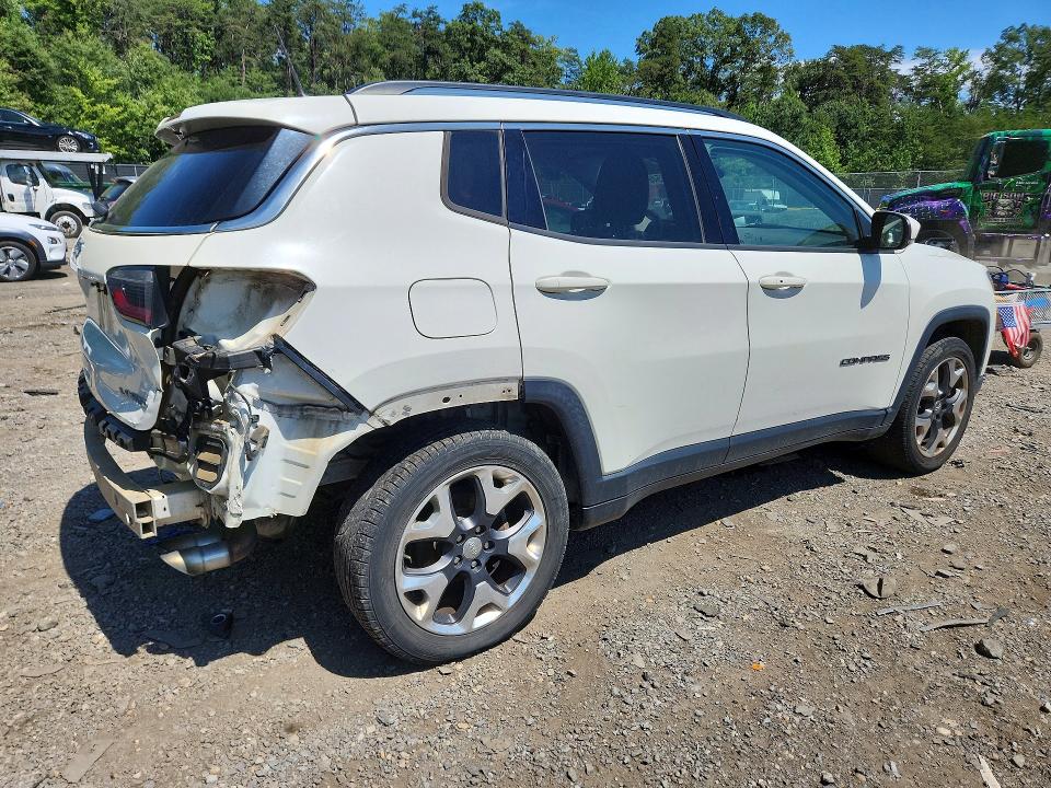 66266546 :رقم المزاد ، 3C4NJCCB4JT406420 vin ، 2018 Jeep Compass مزاد بيع